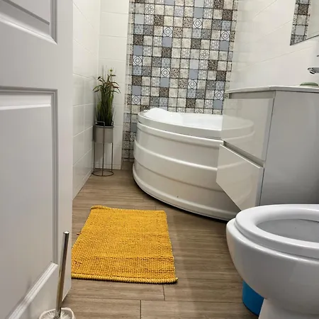 Apartment Geo In The Center Bucharest